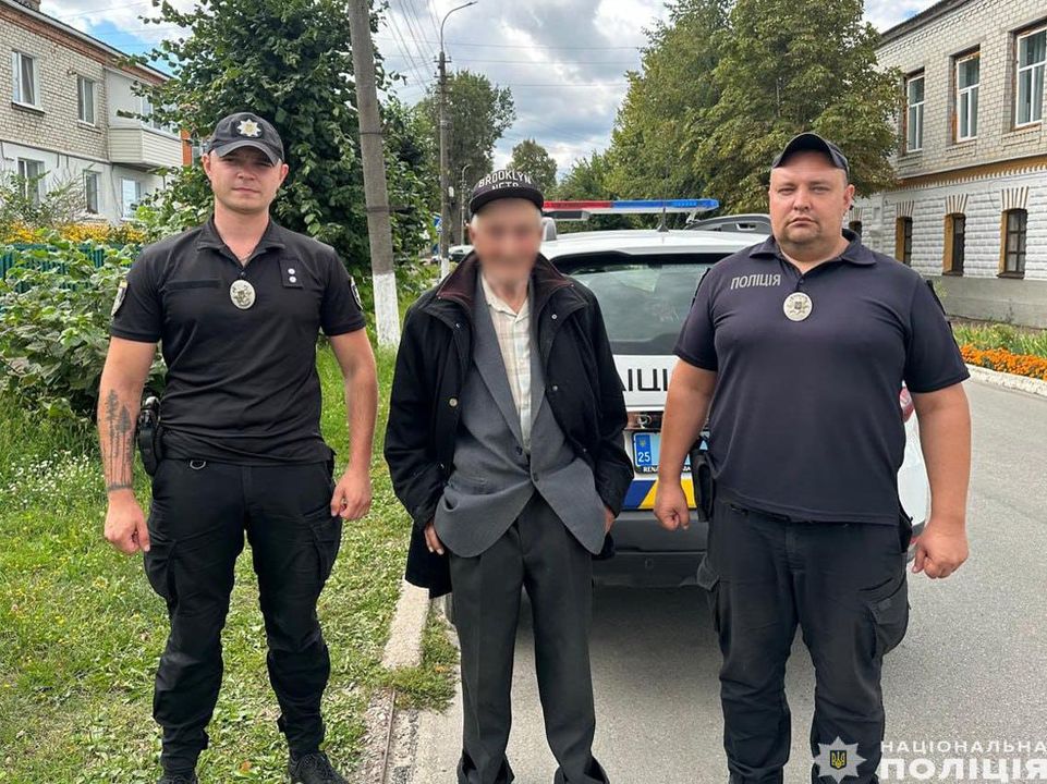 Поліція Новгород-Сіверського району оперативно розшукала літнього чоловіка