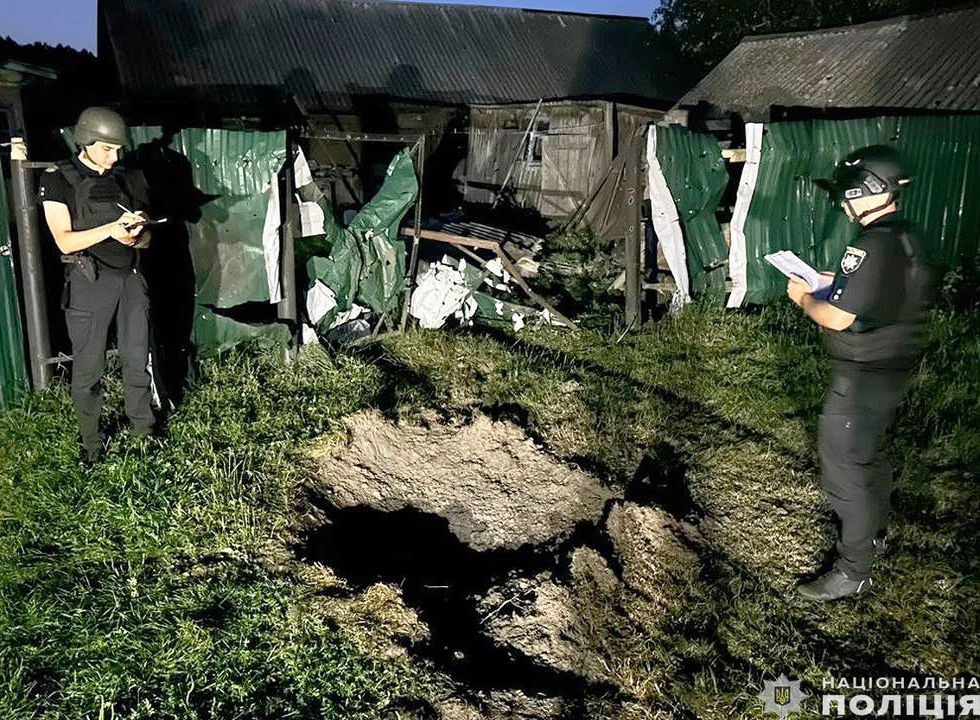 Російські обстріли на Чернігівщині: пошкоджено житлові будинки