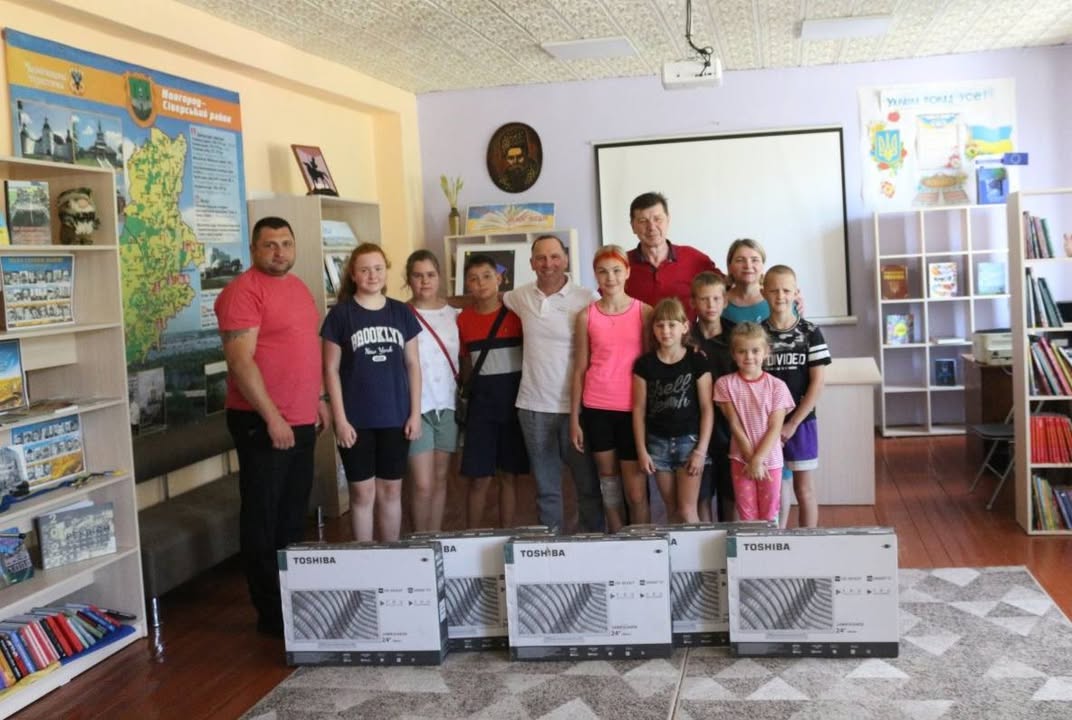 Новгород-Сіверська громада отримала п’ять телевізорів для закладів культури від “Ротарі Клуб «Київ – Столиця»”