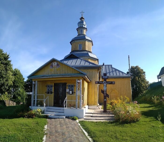 Миколаївська церква — Церкви у Новгороді-Сіверському