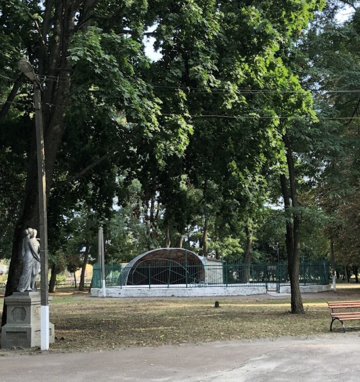 Парк ім. Т.Г.Шевченка — Парки та відпочинок у Новгороді-Сіверському