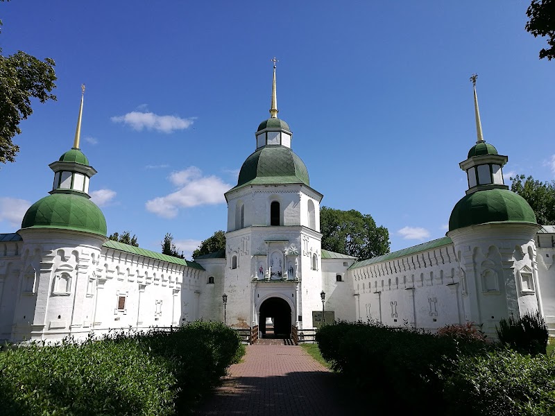 Спасо-Преображенський монастир — Туристичні місця у Новгороді-Сіверському