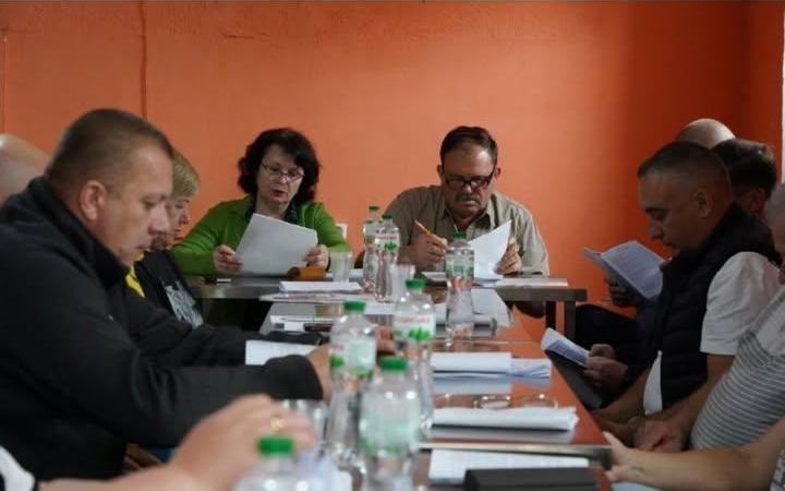 Депутати ухвалили рішення щодо бюджету та медицини у Новгороді-Сіверському