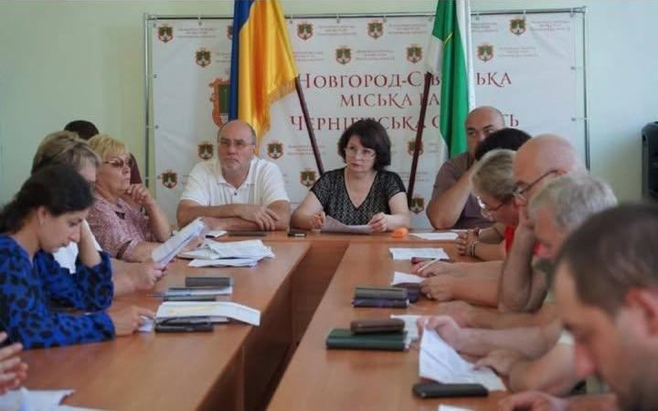 У Новгород-Сіверському виконком погодив проєкт сонячної станції для ліцею №1