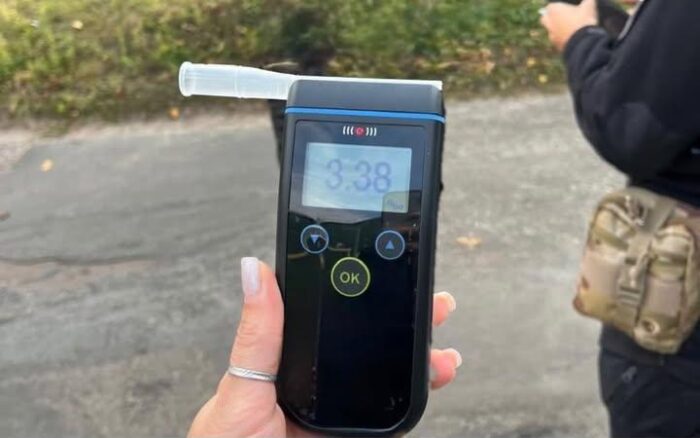 У Новгороді-Сіверському поліцейські відсторонили від керування нетверезого водія мотоцикла